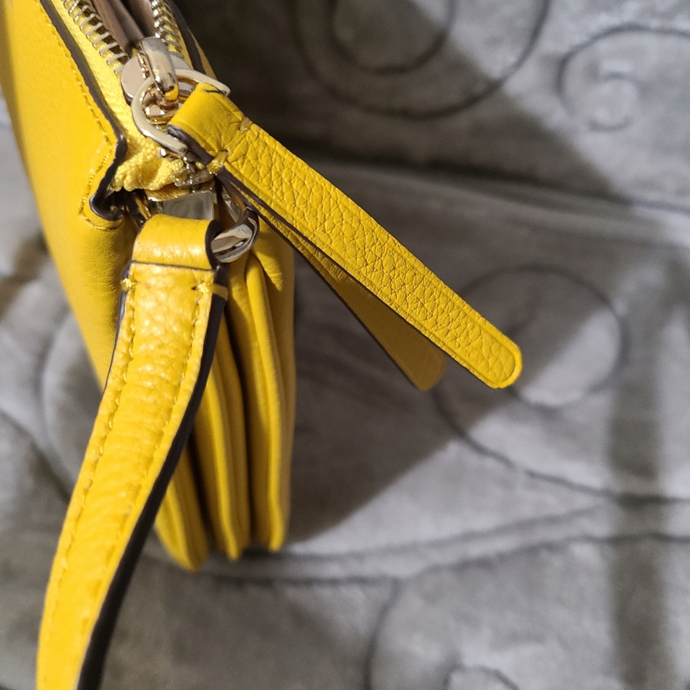 Kate Spade Leila Tripple Gusset Crossbody - Picture 4 of 12